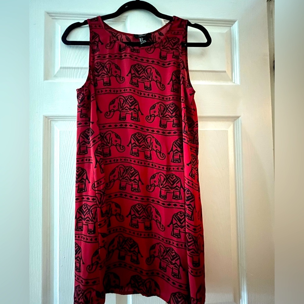 Forever 21 Elephant dress size small